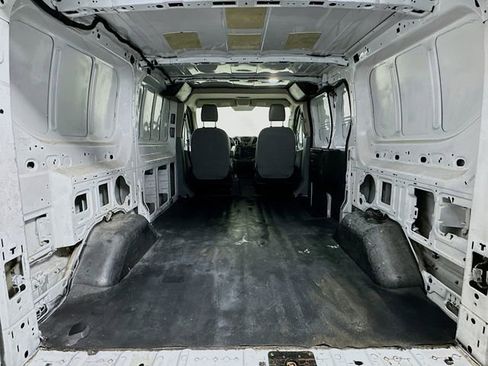 Used 2015 Ford Transit 150 130 Low Roof image 23