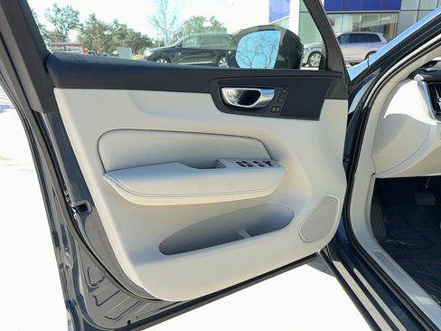 Used 2024 Volvo XC60 B5 Plus w/ Protection Package Premier image 10