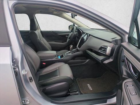 Certified 2025 Subaru Outback Onyx Edition image 28