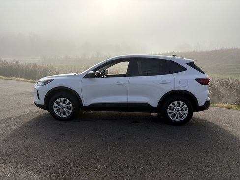 New 2026 Ford Escape Active w/ Tech Pack #1 image 2