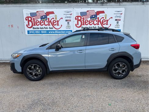 Used 2022 Subaru Crosstrek 2.5i Sport w/ Moonroof Package image 6