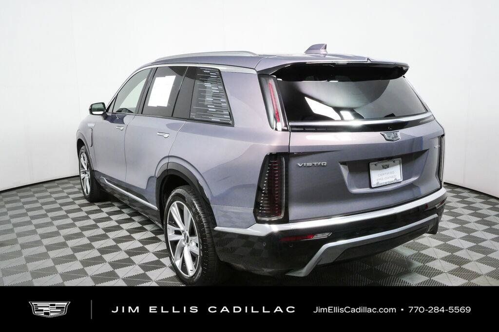 Certified 2026 Cadillac Vistiq Luxury w/ LPO, Floor Liner Package AWD/4WD image 30
