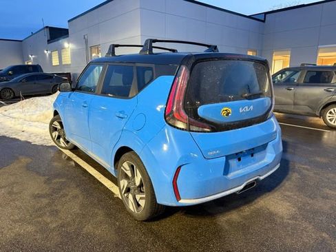 Certified 2024 Kia Soul GT-Line image 2