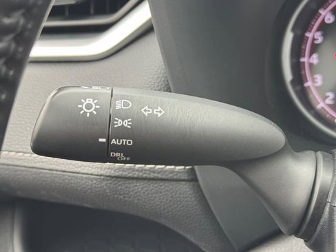 Used 2023 Toyota RAV4 XLE image 21