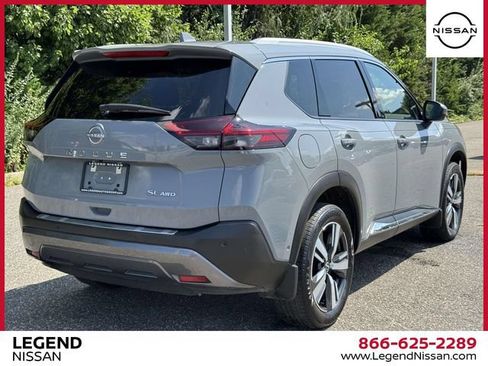 Certified 2023 Nissan Rogue SL w/ SL Premium Package AWD/4WD image 7