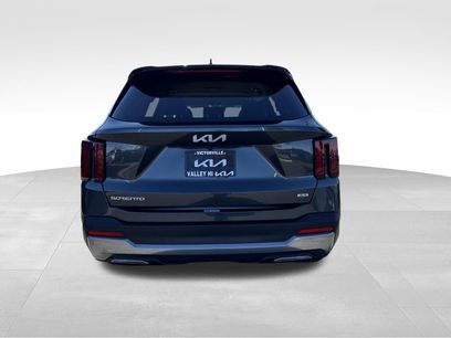 Used 2024 Kia Sorento S