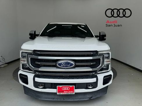 Used 2021 Ford F250 Platinum w/ FX4 Off-Road Package AWD/4WD image 2
