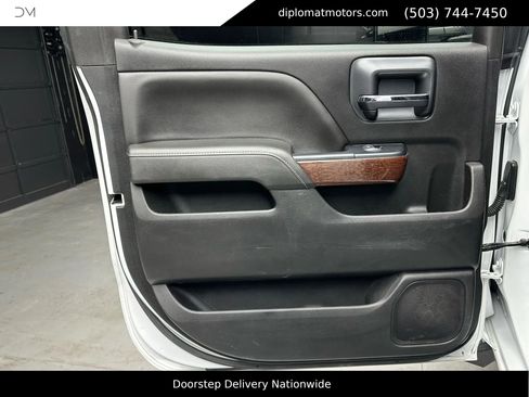 Used 2019 GMC Sierra 3500 SLT image 24