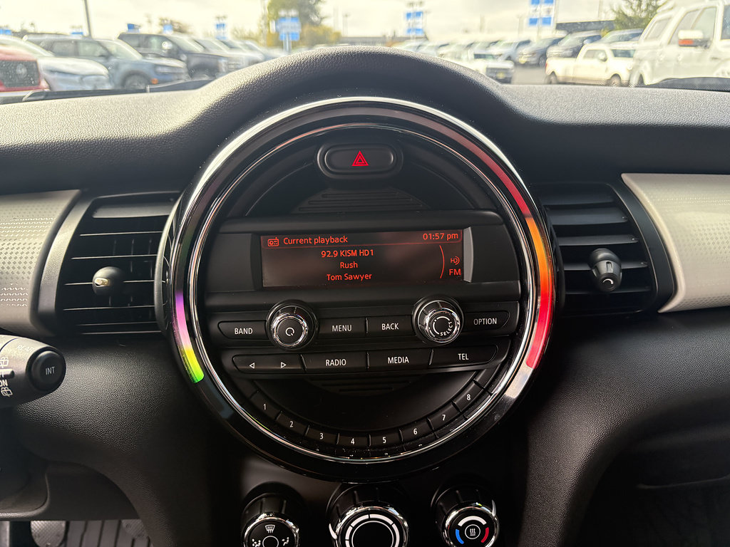 Used 2014 MINI Cooper 2-Door Hardtop FWD image 19