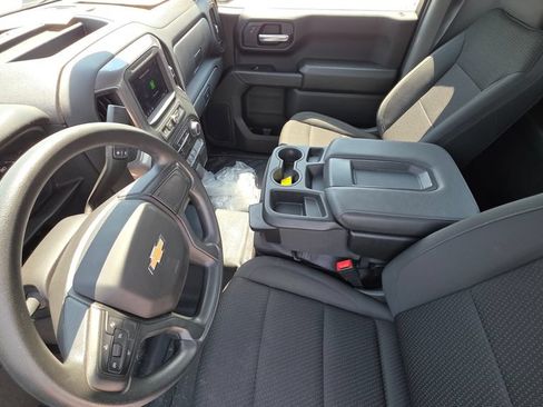 Used 2025 Chevrolet Silverado 1500 W/T RWD image 13