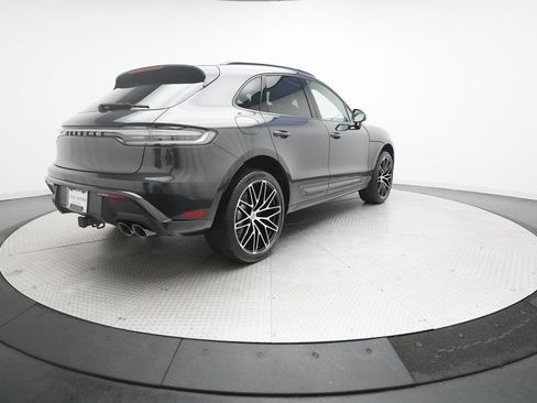 Used 2026 Porsche Macan AWD/4WD image 15