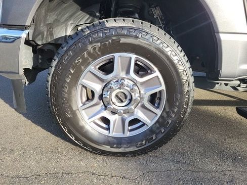 Used 2024 Ford F350 Lariat w/ Lariat Ultimate Package image 12