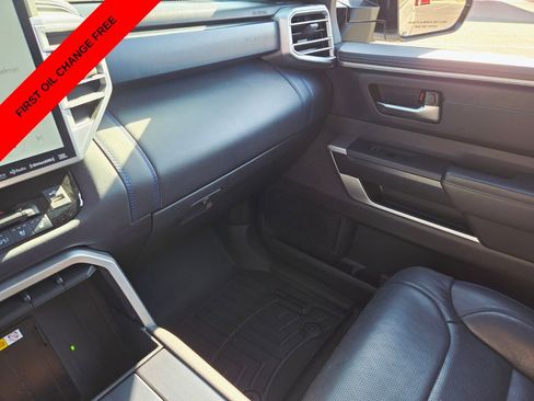 Used 2024 Toyota Sequoia Platinum AWD/4WD image 34