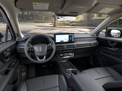 New 2026 Lincoln Corsair Reserve w/ Jet Appearance Package AWD/4WD image 9
