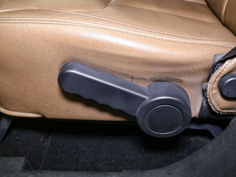 Used 2018 Jeep Wrangler Unlimited Rubicon w/ Dual Top Group image 36