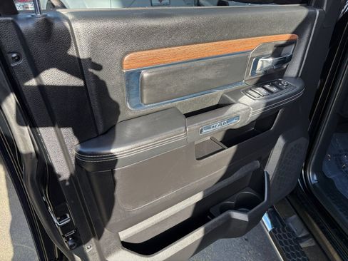 Used 2014 RAM 1500 Laramie w/ Convenience Group RWD image 14