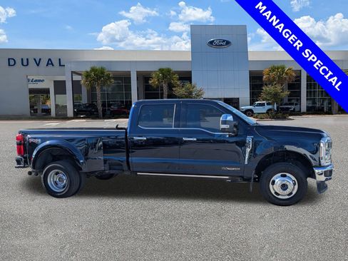 Used 2024 Ford F350 King Ranch w/ Chrome Package image 3