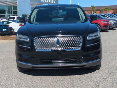 Used 2021 Lincoln Nautilus Reserve image 9