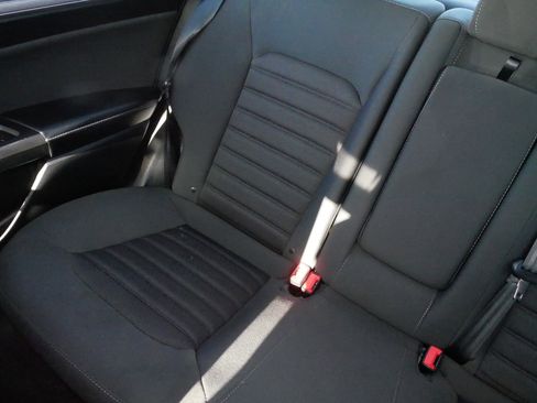 Used 2018 Ford Fusion SE image 12