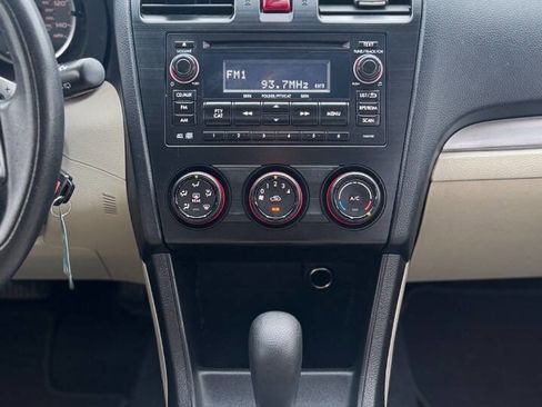 Used 2013 Subaru Crosstrek 2.0i Premium image 13