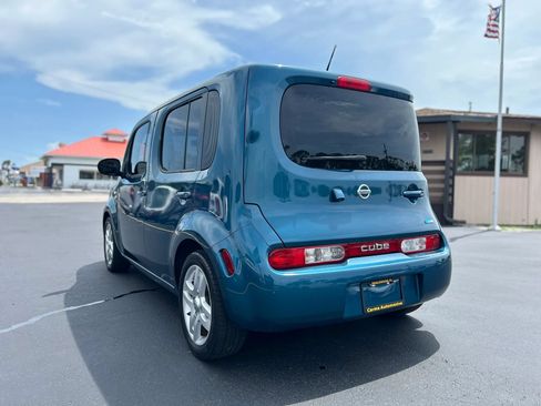 Used 2014 Nissan Cube 1.8 SL w/ SL Preferred Package FWD image 11