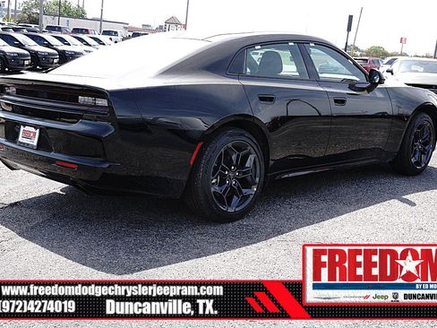 New 2026 Dodge Charger R/T w/ Blacktop Package AWD/4WD image 5