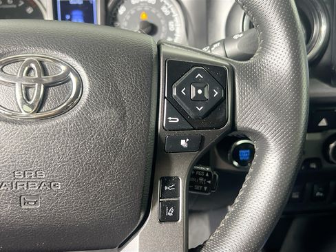 Used 2021 Toyota Tacoma TRD Sport w/ Technology Package AWD/4WD image 19