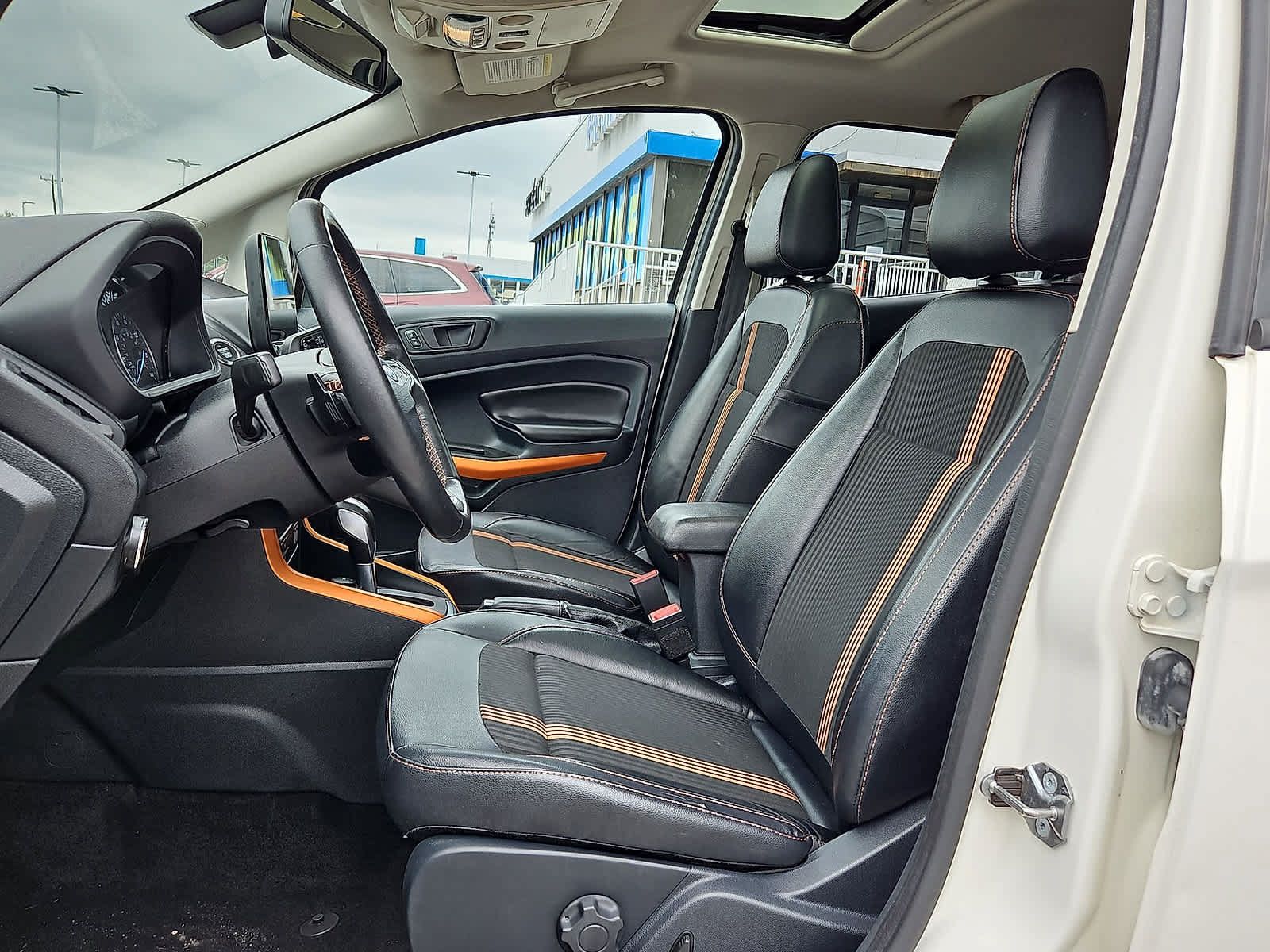 Used 2018 Ford EcoSport SES w/ SES Cold Weather Package AWD/4WD image 26