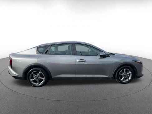 Used 2025 Kia K4 FWD image 15