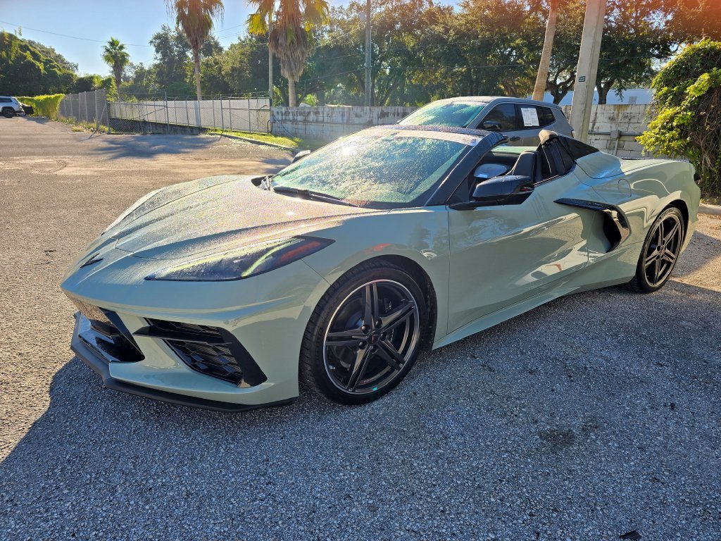 Used 2024 Chevrolet Corvette Stingray Preferred Conv w/ Stealth Interior Trim Package RWD image 39