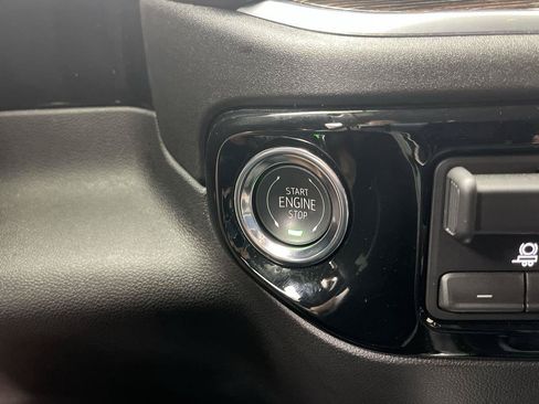 Certified 2026 GMC Sierra 1500 Elevation AWD/4WD image 28