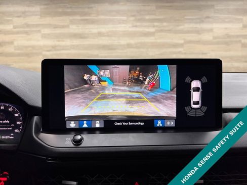 Used 2025 Honda Accord Touring image 8