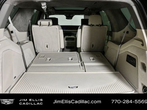 Used 2025 Cadillac Escalade Sport Platinum w/ LPO, Floor Liner Package image 37