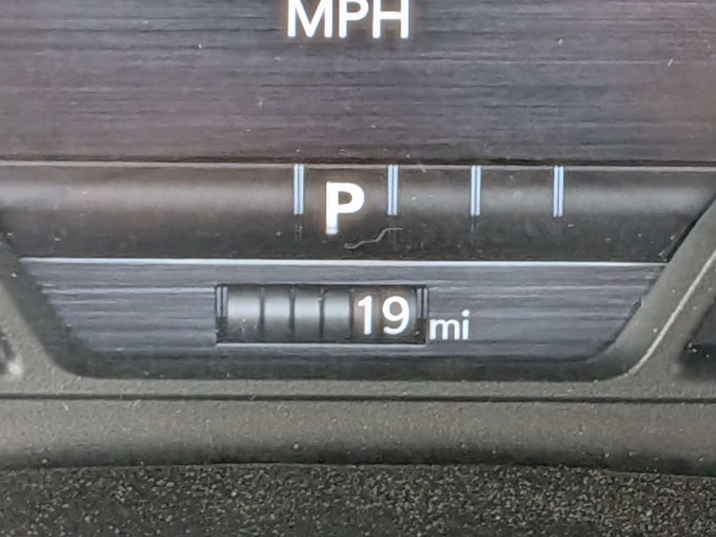 New 2026 RAM 1500 Express AWD/4WD image 33