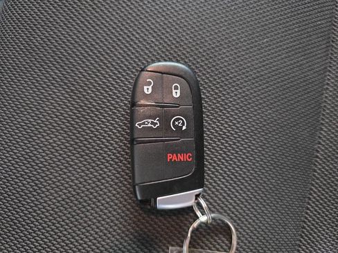 Used 2016 Dodge Charger SXT w/ Navigation & Travel Group AWD/4WD image 34