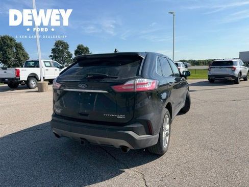Used 2020 Ford Edge Titanium w/ Equipment Group 301A AWD/4WD image 10
