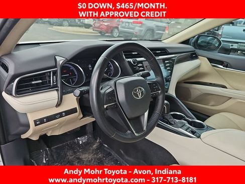 Used 2020 Toyota Camry XLE FWD image 9