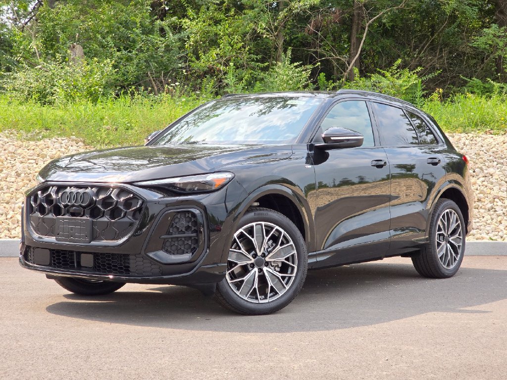 New 2026 Audi Q5 Premium Plus AWD/4WD image 1