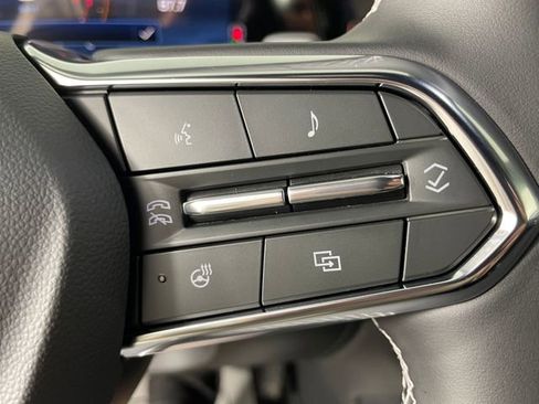 New 2026 Chevrolet Traverse LT w/ Midnight/Sport Edition AWD/4WD image 9