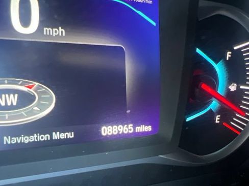 Used 2020 Honda Pilot Touring image 15