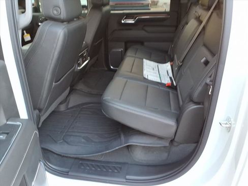 Used 2024 GMC Sierra 2500 Denali w/ Technology Package image 6