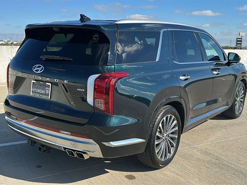 Used 2024 Hyundai Palisade Calligraphy image 13