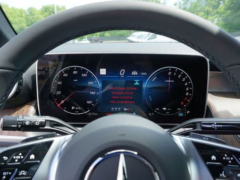 Certified 2025 Mercedes-Benz GLC 350e 4MATIC image 25