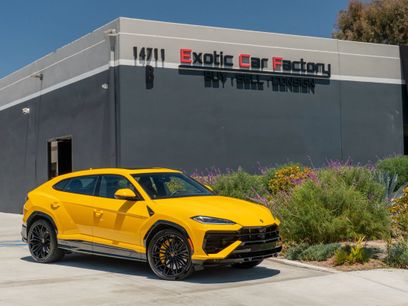 Used 2025 Lamborghini Urus SE