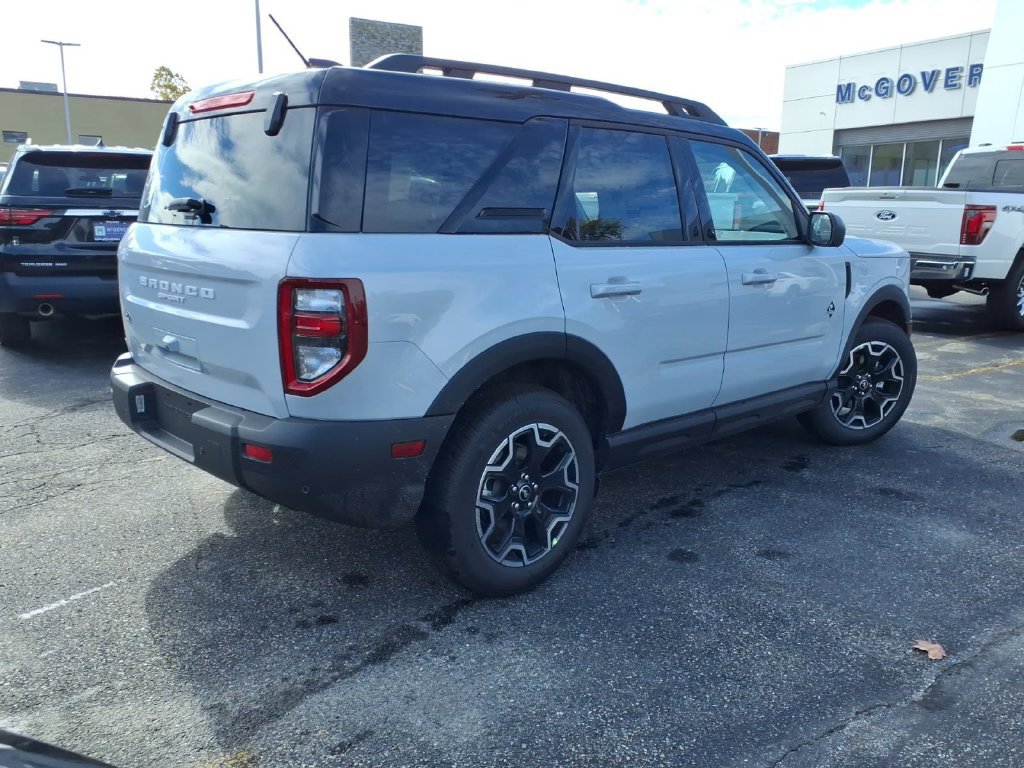 New 2026 Ford Bronco Sport Outer Banks AWD/4WD image 3