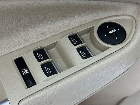 Used 2015 Ford Escape Titanium w/ Equipment Group 301A image 19