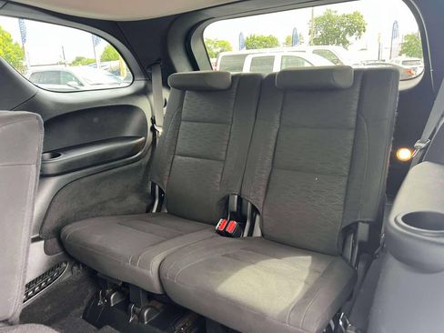 Used 2022 Dodge Durango SXT AWD/4WD image 12