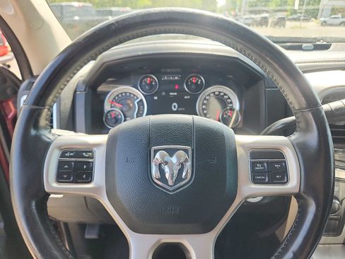 Used 2018 RAM 2500 Laramie w/ Convenience Group AWD/4WD image 19