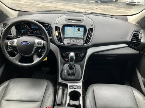 Used 2016 Ford Escape SE w/ SE Leather Comfort Package AWD/4WD image 17
