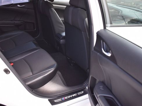 Used 2020 Honda Civic Sport image 14